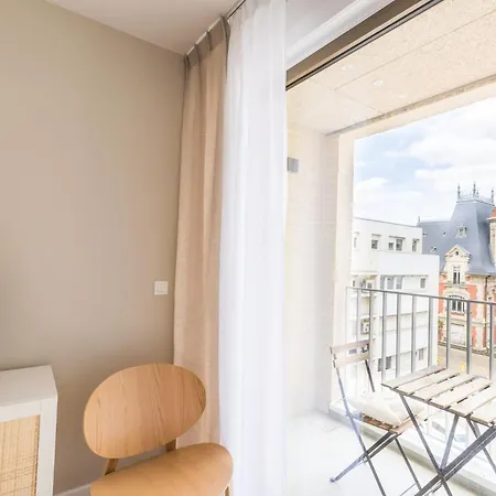 Ovelia - Le Carre Madeleine Apartment *